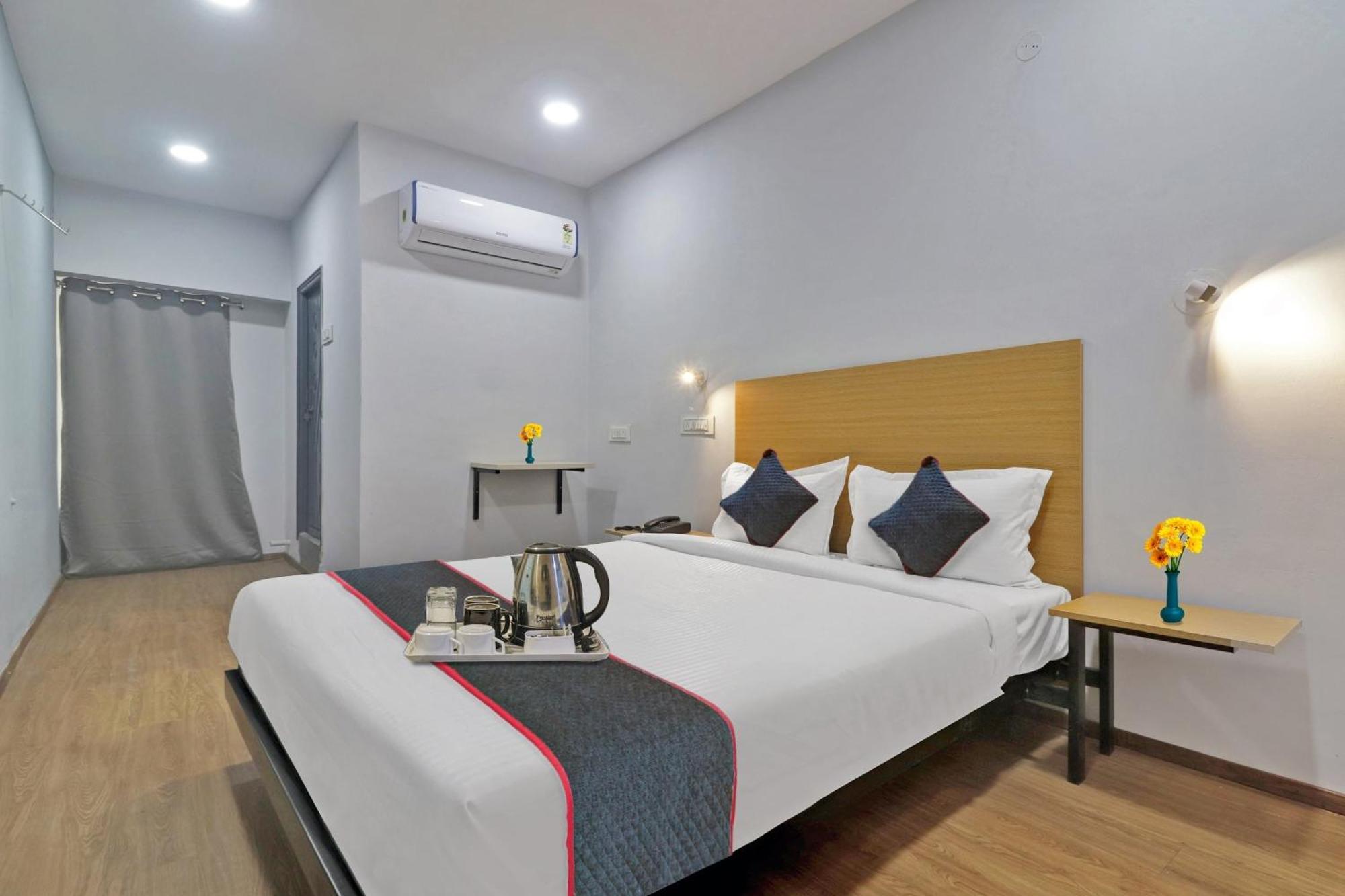 Hotel Townhouse S Continental Hajdarabad Zewnętrze zdjęcie