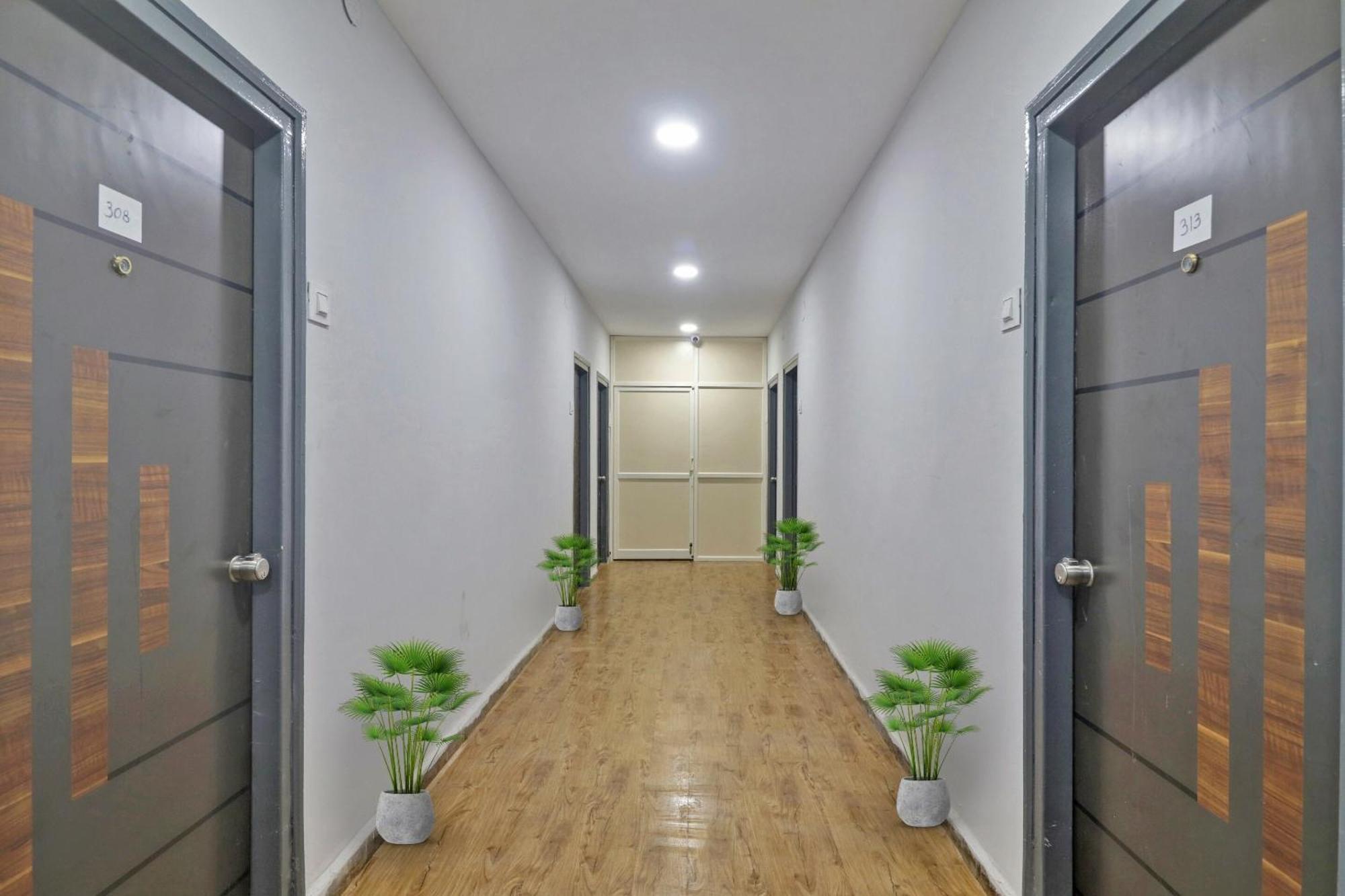 Hotel Townhouse S Continental Hajdarabad Zewnętrze zdjęcie